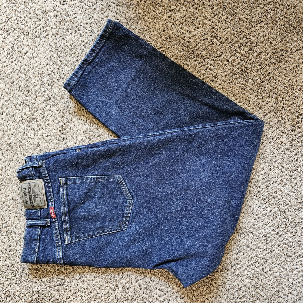Wrangler Men's Jeans - Dark Blue